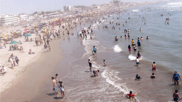 Cerrarán playa de Pimentel para evitar contagios del Covid