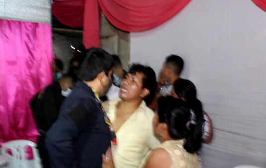 Agreden a policías al intervenir en fiesta de quinceañera en&nbsp;Jayanca