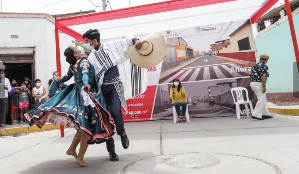 Inauguran obras de reconstrucción de pistas y veredas en Ferreñafe y de colegio en Reque con inversión de 14&nbsp;millones