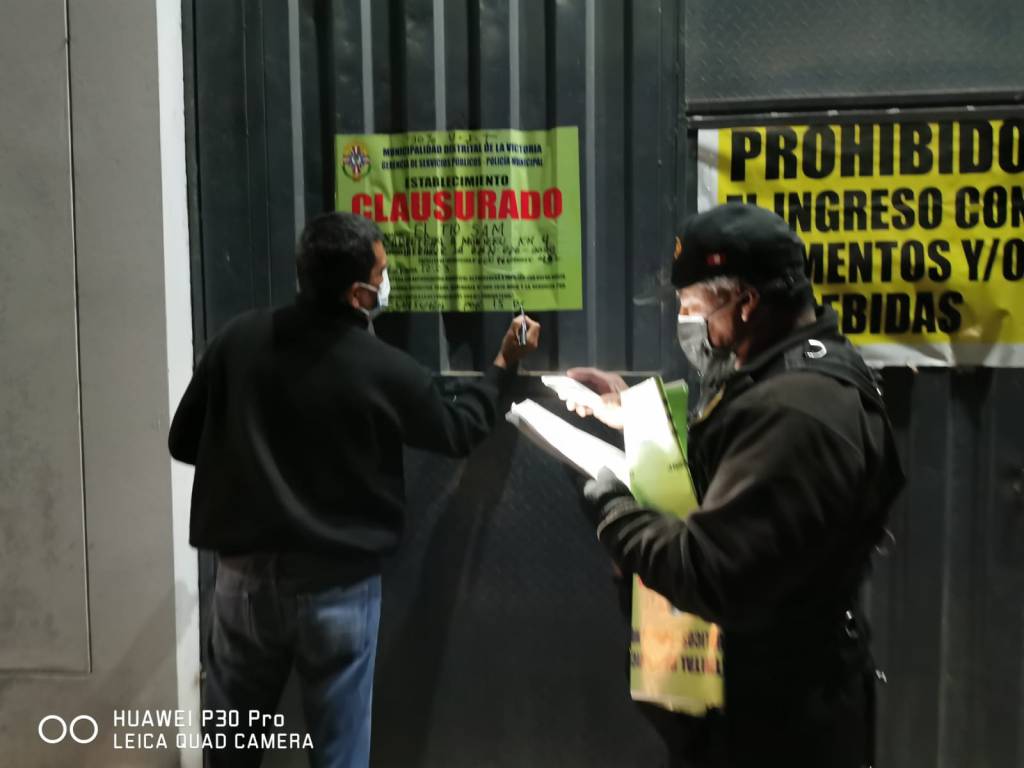 Clausuran local de centro recreativo campestre «Tío Sam» por fiesta bailable incluida orquesta, que incumplía medidas sanitarias