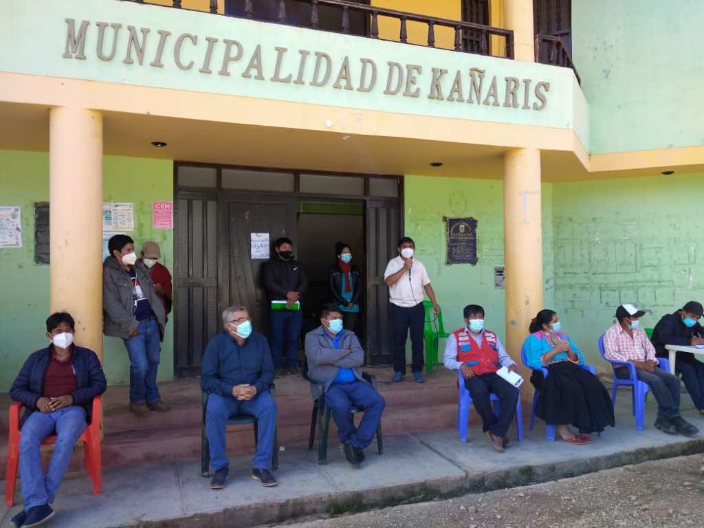 Autoridades e instituciones de  Kañaris piden retorno presencial a clases porque no cuentan con internet ni&nbsp;celulares