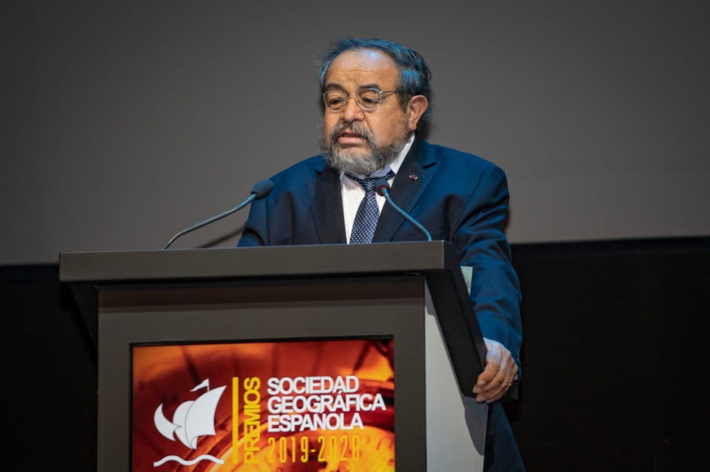 Arqueólogo peruano Walter Alva recibió el premio internacional de la Sociedad Geográfica de&nbsp;España