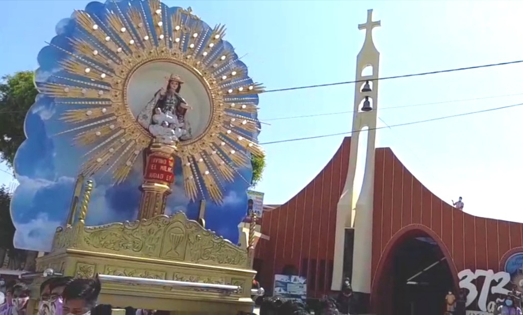 Desde Ciudad Eten la imagen del Divino Niño del Milagro bendijo esta mañana al mundo&nbsp;entero
