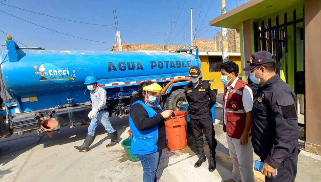 Empresas prestadoras de agua deben asegurar su reparto en cantidad necesaria ante interrupciones del servicio según nuevo&nbsp;reglamento