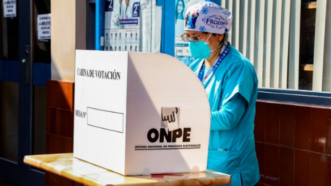 ONPE mantiene prohibición del uso de celulares y cámaras fotográficas y de vídeo en las cámaras secretas el día de las&nbsp;elecciones