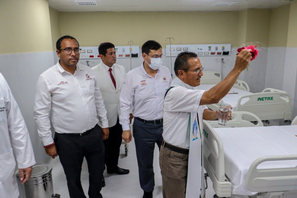 Al inaugurar UCI de Las Mercedes, gobernador critica falta de atención a Salud por el gobierno&nbsp;central