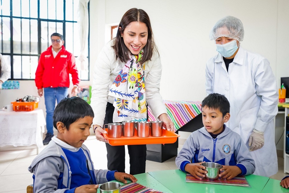 Midis anuncia inversión de 224 millones para desarrollo productivo en más de 36 mil hogares de 20 regiones