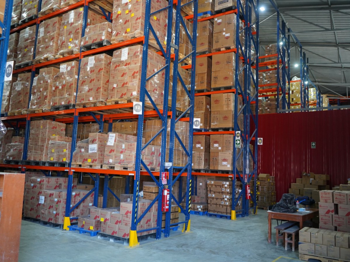 Hospital Regional Lambayeque asegura distribución de insumos y&nbsp;medicamentos