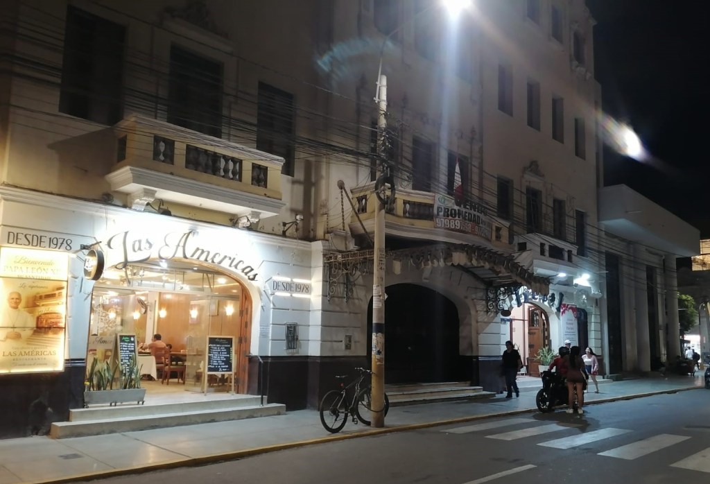 Las noches eternas de “El Trébol»
